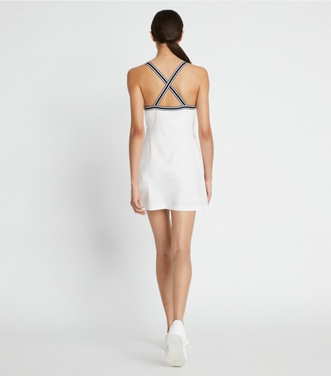 Abito da tennis con jersey performante e scollo incrociato sulla schiena