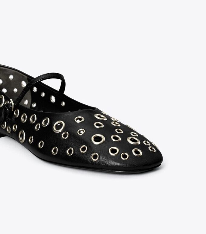 Ballerine Mary Jane con occhielli Ballerine Mary Jane con occhielli