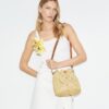 Borsa a secchiello in rafia con monogramma T Monogram Borsa a secchiello in rafia con monogramma T Monogram