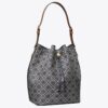 Borsa a secchiello oversize con T Monogram Borsa a secchiello oversize con T Monogram