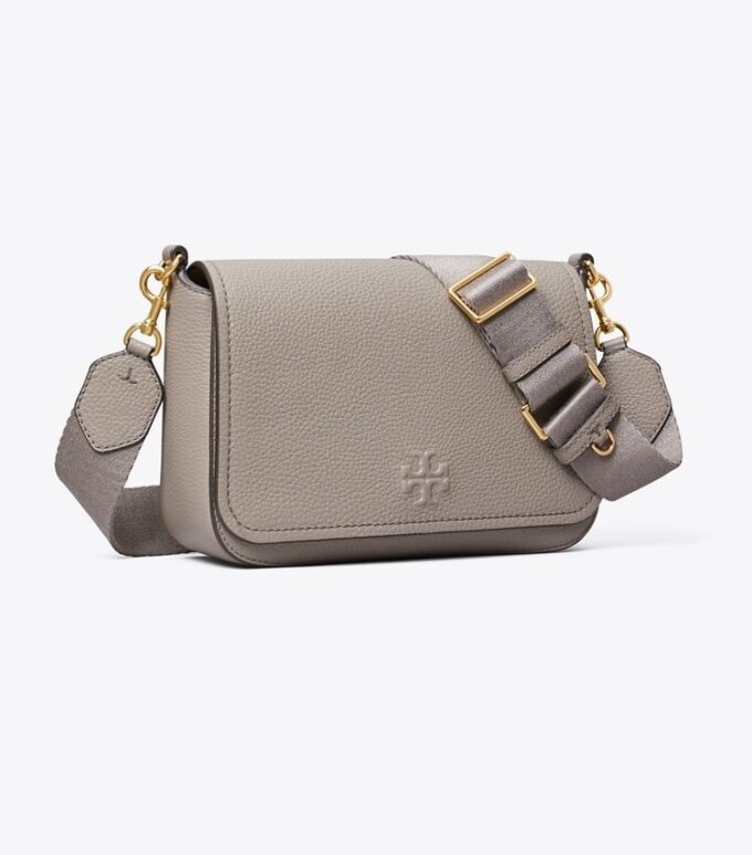 Borsa a tracolla con patta in pelle Borsa a tracolla con patta in pelle