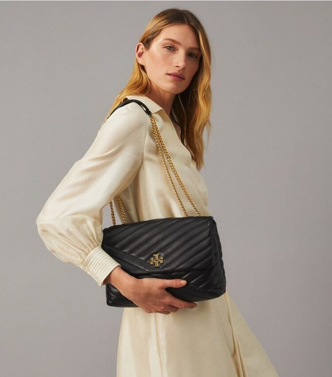 Borsa a tracolla convertibile Kira Chevron Borsa a tracolla convertibile Kira Chevron