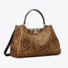 Borsa a tracolla Eleanor in pelle di vitello Borsa a tracolla Eleanor in pelle di vitello
