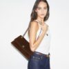 Borsa a tracolla Kira Turnlock in pelle scamosciata Borsa a tracolla Kira Turnlock in pelle scamosciata
