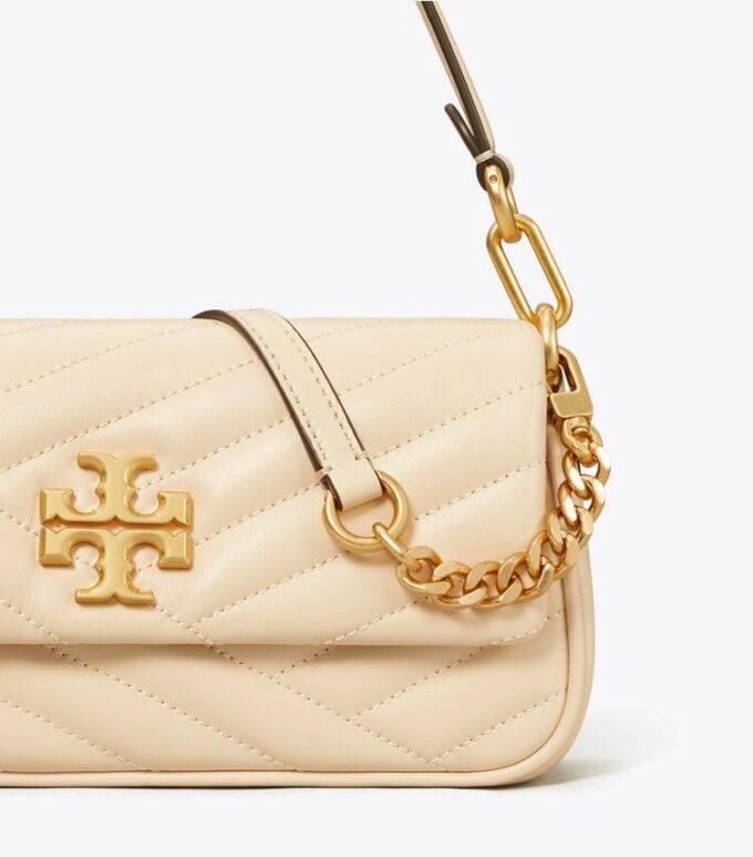Borsa a tracolla piccola con patta Kira Chevron Borsa a tracolla piccola con patta Kira Chevron