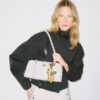 Borsa a tracolla piccola in pelle Marshmallow Borsa a tracolla piccola in pelle Marshmallow