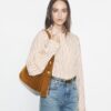 Borsa a tracolla Romy in pelle scamosciata