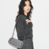 Borsa cilindrica con monogramma T Monogram Borsa cilindrica con monogramma T Monogram