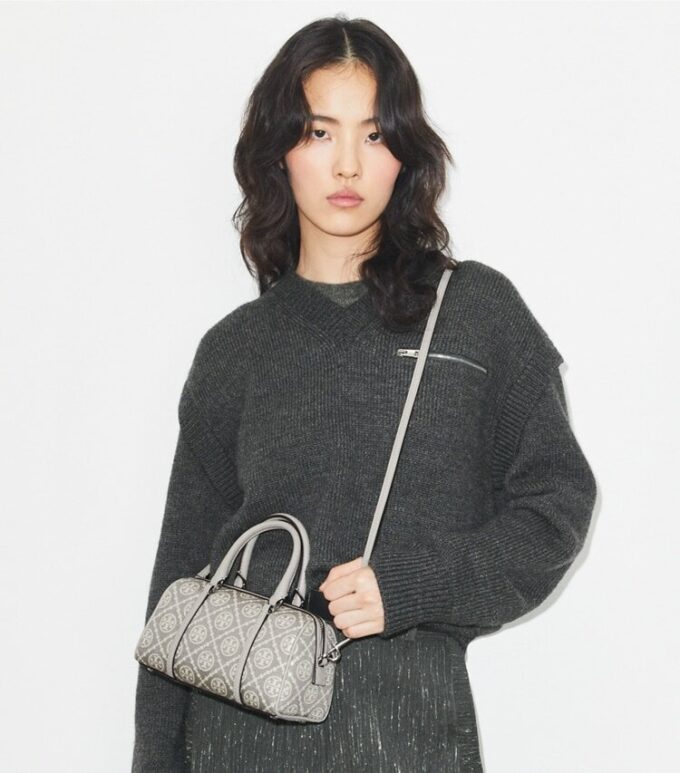 Borsa mini a botte T Monogram Utility Borsa mini a botte T Monogram Utility