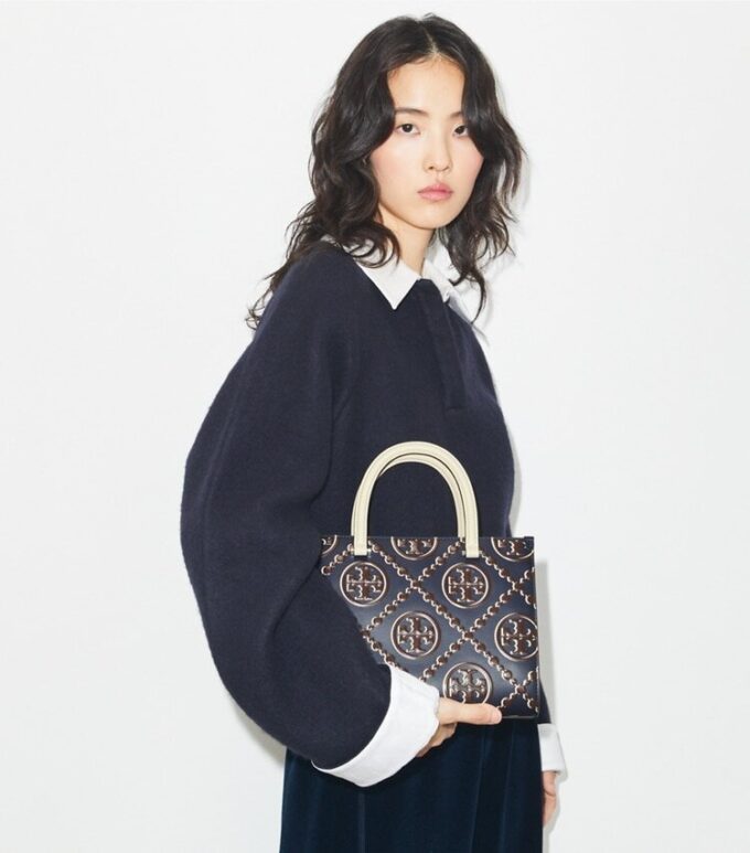 Borsa tote con manici superiori in pelle goffrata a contrasto T Monogram T