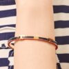 Bracciale smaltato Serif-T sovrapponibile