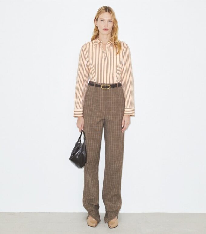 Camicia in cotone con maniche a campana
