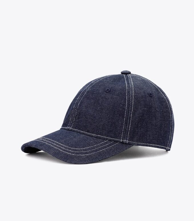 Cappellino con logo Cappellino con logo