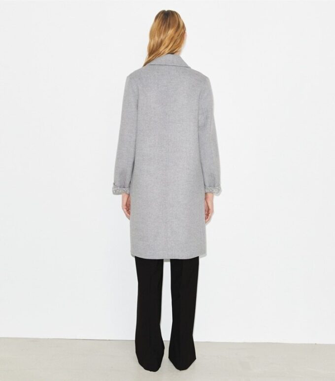 Cappotto reversibile in lana jacquard con T Monogram