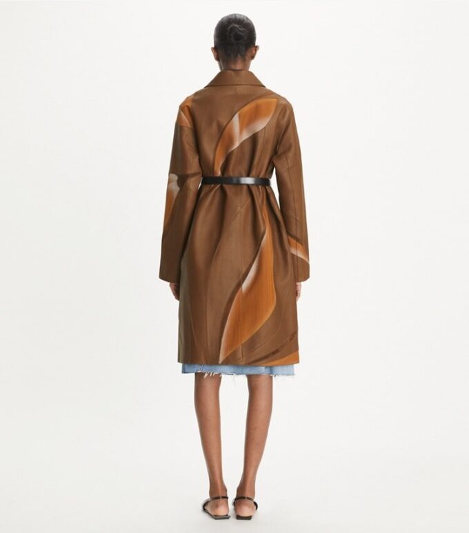 Cappotto ricamato Cappotto ricamato