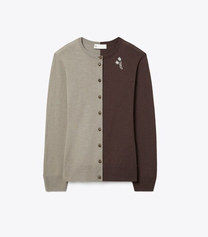 Cardigan in lana con spilla