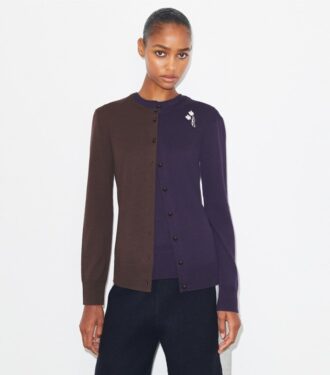 Cardigan in lana con spilla color block