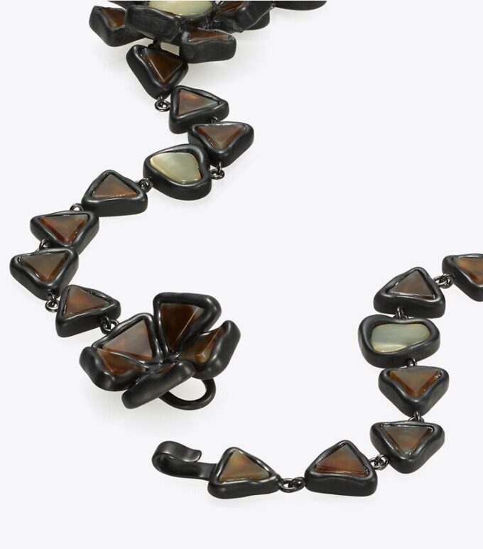 Collana a triplo filo in resina Curiosity
