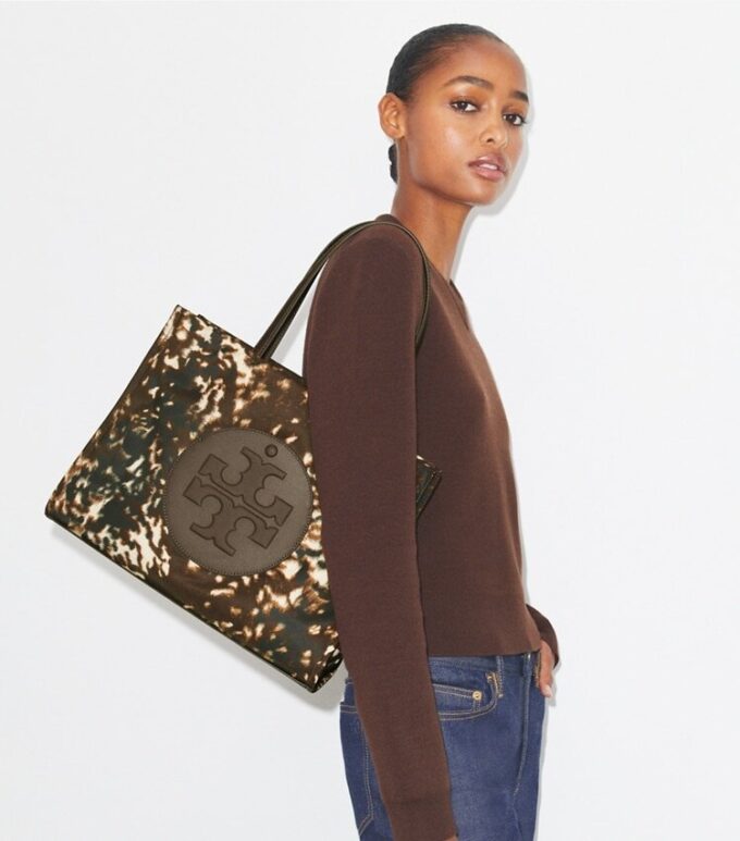 Ella in nylon stampato Borsa tote piccola Ella in nylon stampato Borsa tote piccola