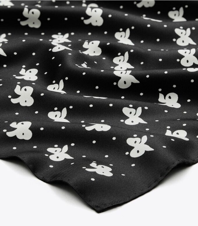 Foulard con fiocchi Foulard con fiocchi