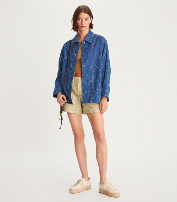 Giacca in denim con cuciture a vista Giacca in denim con cuciture a vista