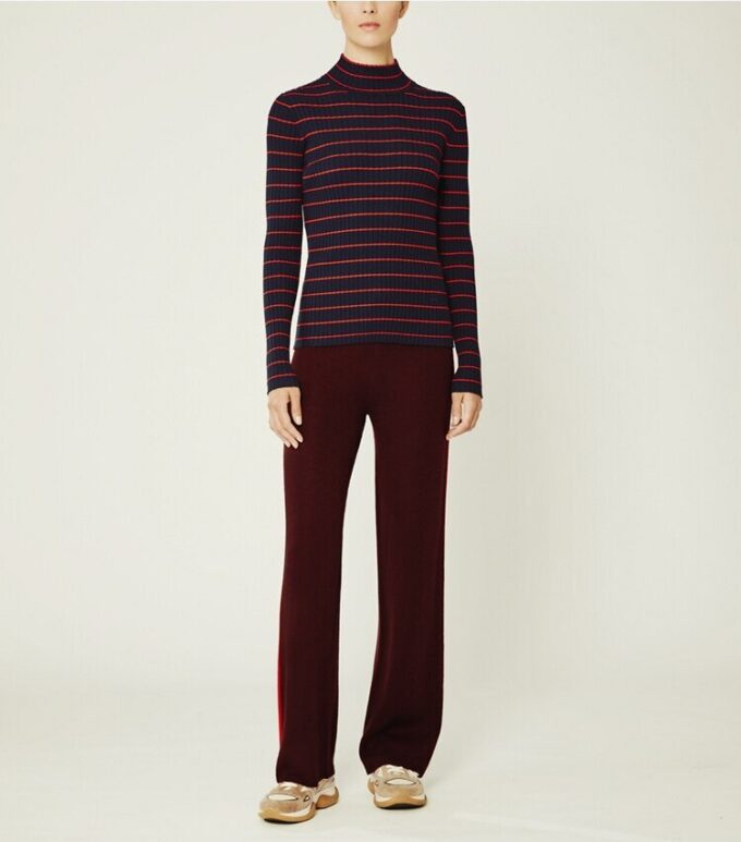 Maglione a collo alto in maglia morbida a coste a righe Maglione a collo alto in maglia morbida a coste a righe