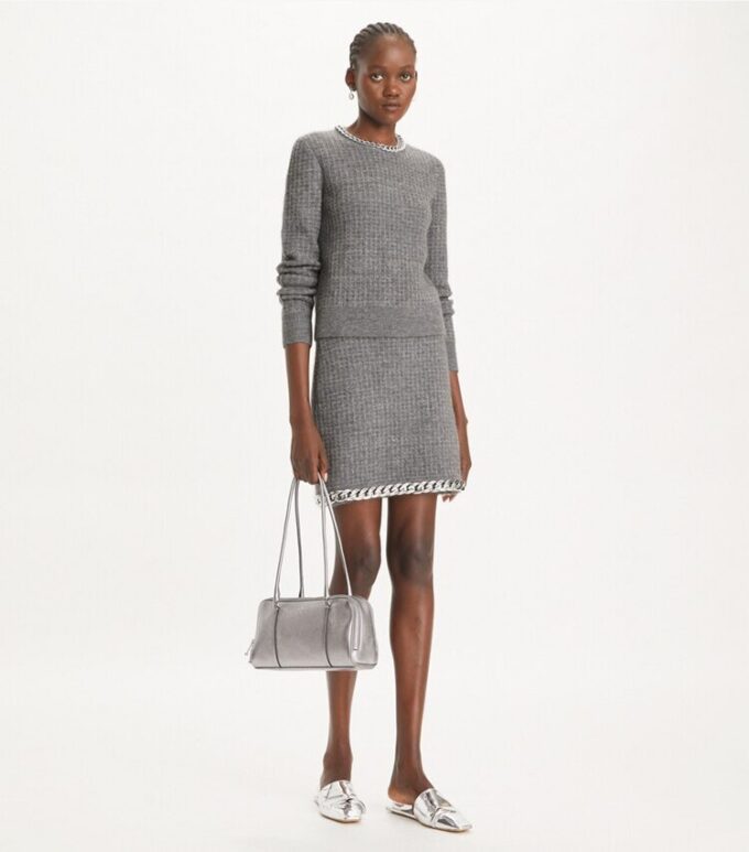 Maglione girocollo con catena