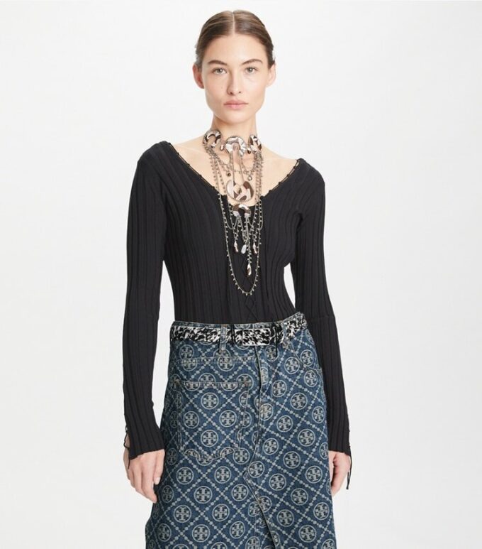 Maglione in lana con lacci