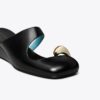 Mule con zeppa traforate Mule con zeppa traforate