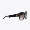 Occhiali da sole oversize con logo quadrato