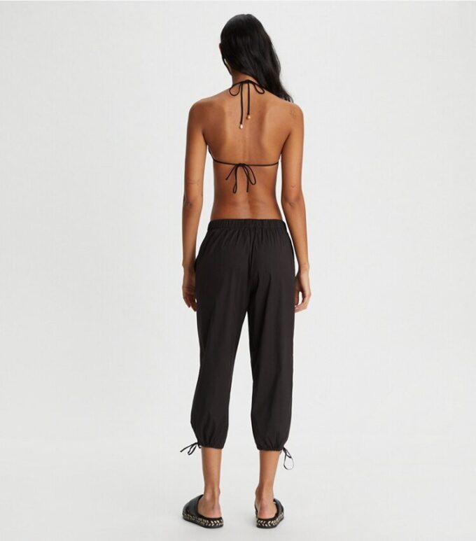 Pantaloni cropped con lacci Pantaloni cropped con lacci