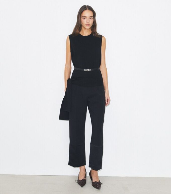 Pantaloni cropped in crêpe Pantaloni cropped in crêpe