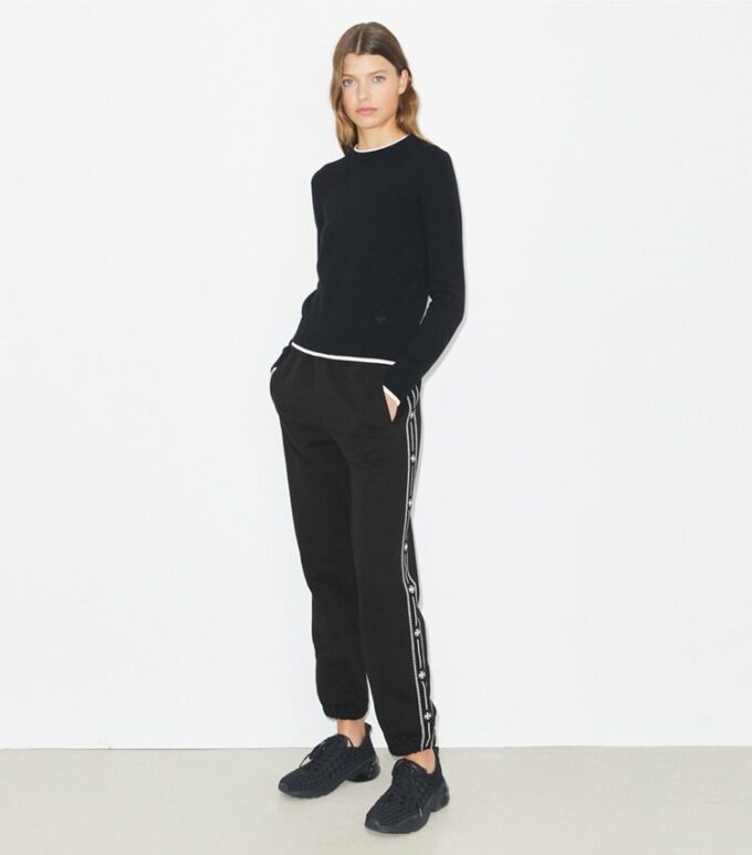 Pantaloni della tuta in French Terry ricamati Pantaloni della tuta in French Terry ricamati