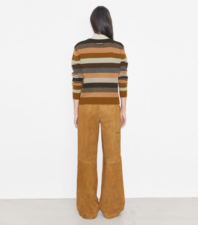 Pantaloni in pelle scamosciata dalla vestibilità comoda Pantaloni in pelle scamosciata dalla vestibilità comoda