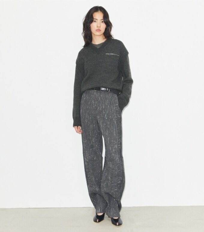 Pantaloni larghi in lana Pantaloni larghi in lana