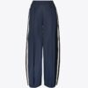 Pantaloni sportivi in nylon a gamba larga Pantaloni sportivi in nylon a gamba larga