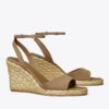 Sandali con zeppa in rafia Sandali con zeppa in rafia