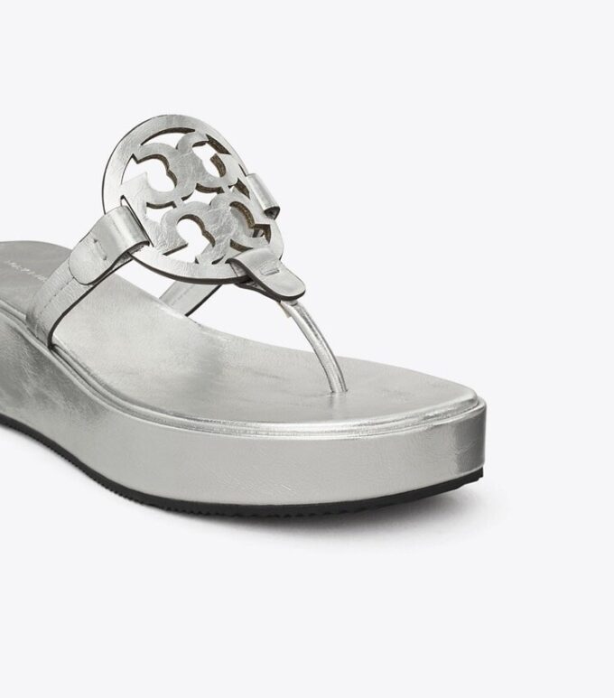 Sandalo con zeppa metallizzata Miller Crinkled Sandalo con zeppa metallizzata Miller Crinkled