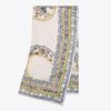 Sciarpa quadrata oversize ricamata con piatti in ceramica Sciarpa quadrata oversize ricamata con piatti in ceramica