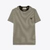 T-shirt con logo ricamato T-shirt con logo ricamato