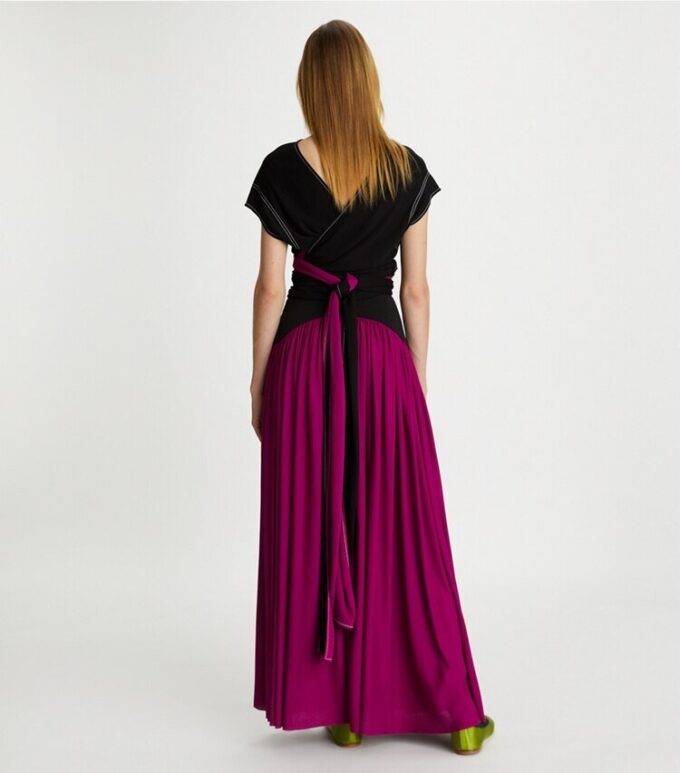 Top avvolgente in jersey crepe Top avvolgente in jersey crepe