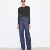 Top in cotone con logo